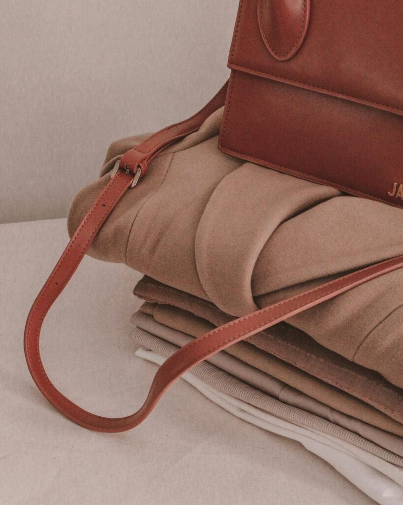 Sac à main en cuir cognac